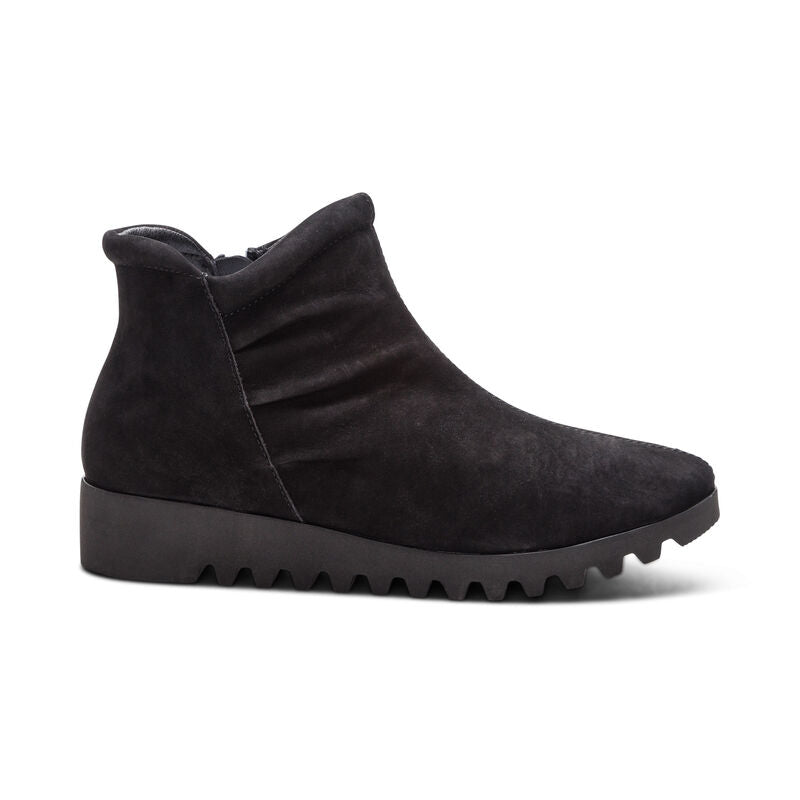 Aetrex Zoey Slip-On Boot- Black