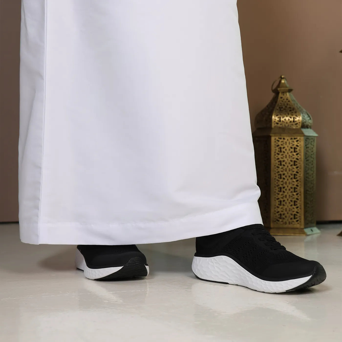 Chase Arch Support Sneakers Men Black/White - Aetrex Middle East