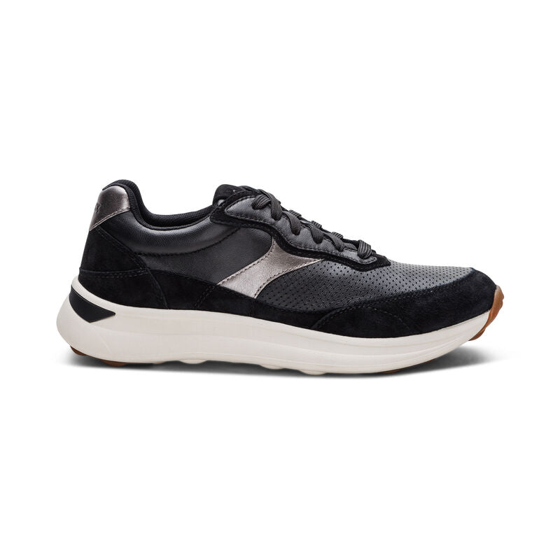 Emily Lace Up Sneakers Black - Aetrex Middle East