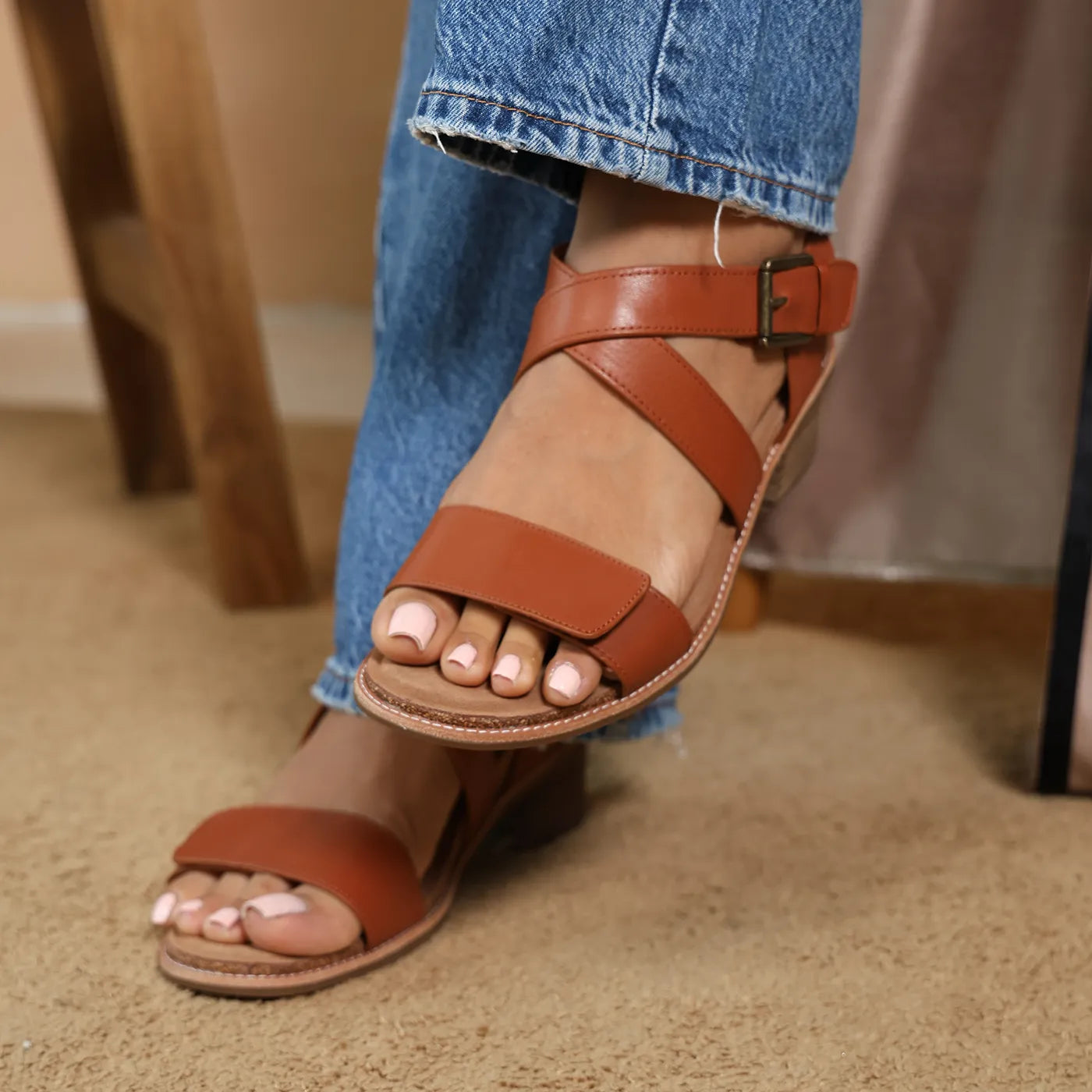 Kristin Arch Support Block Heel Cognac - Aetrex Middle East