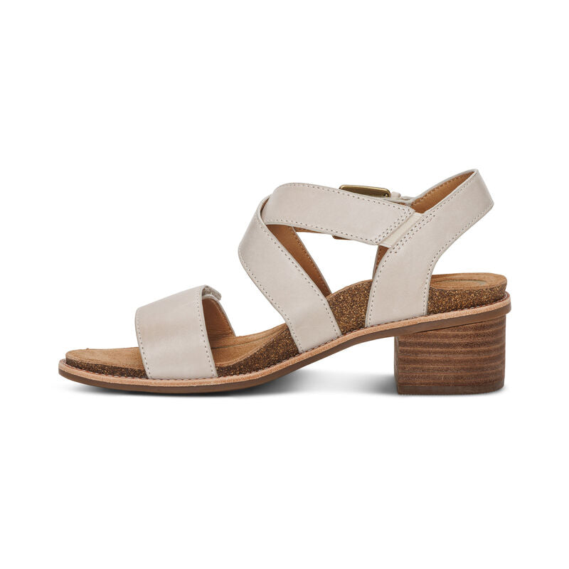 Kristin Arch Support Block Heel Ivory - Aetrex Middle East