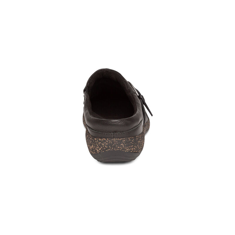 Libby Comfort Clogs Black - Aetrex Middle East