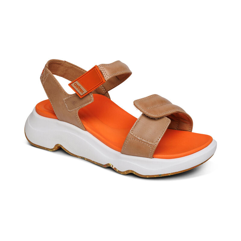 Aetrex Whit Water-Friendly Sport Sandals Camel